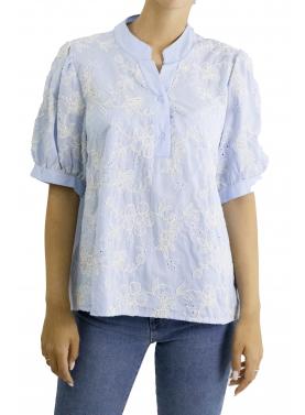 Camicia con fiori ricamati